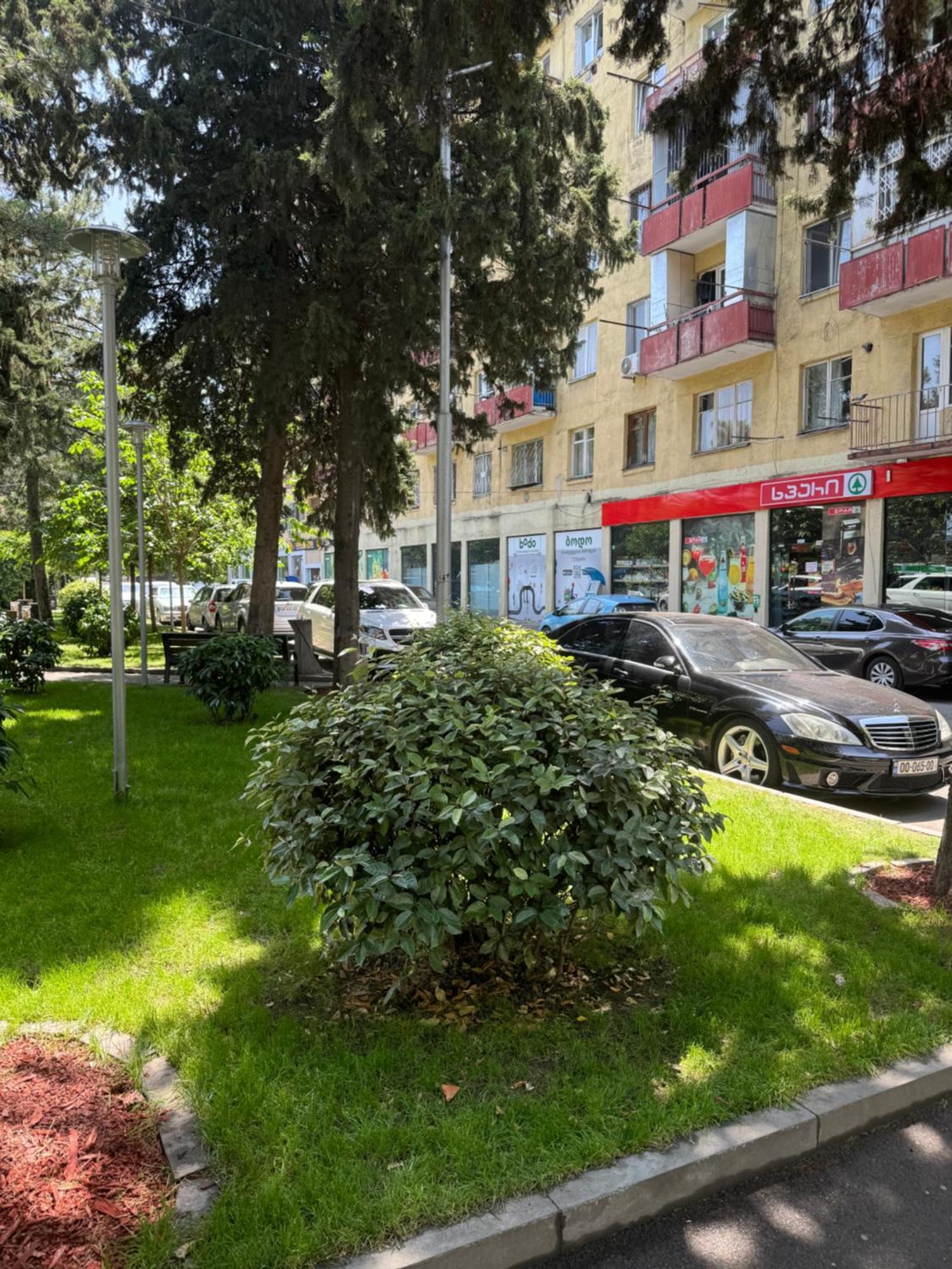 Cozy Apartment With Balcony Tbilisi Exterior photo
